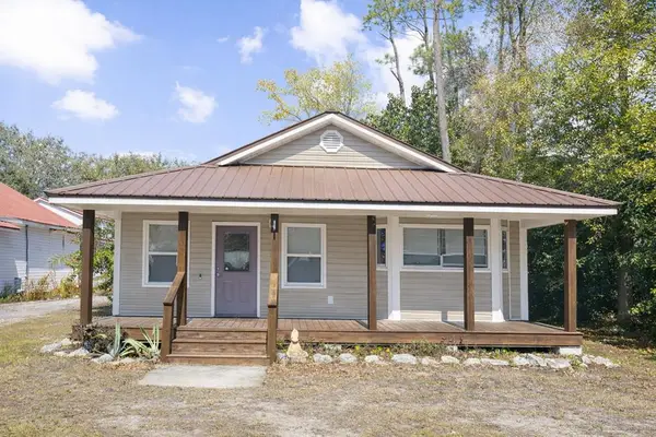255 The Prado, Apalachicola, FL 32320