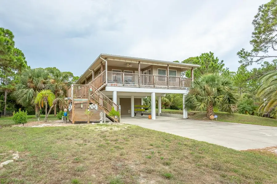 848 W Bay Shore Dr, Saint George Island, FL 32328 - #3