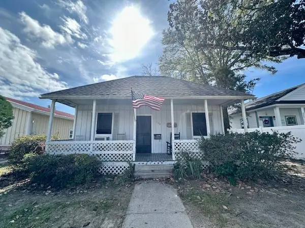 508 4th St, Port St. Joe, FL 32456