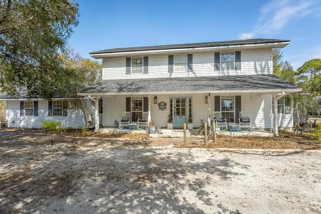902 Nw Ave D, Carrabelle, FL 32322 - #1