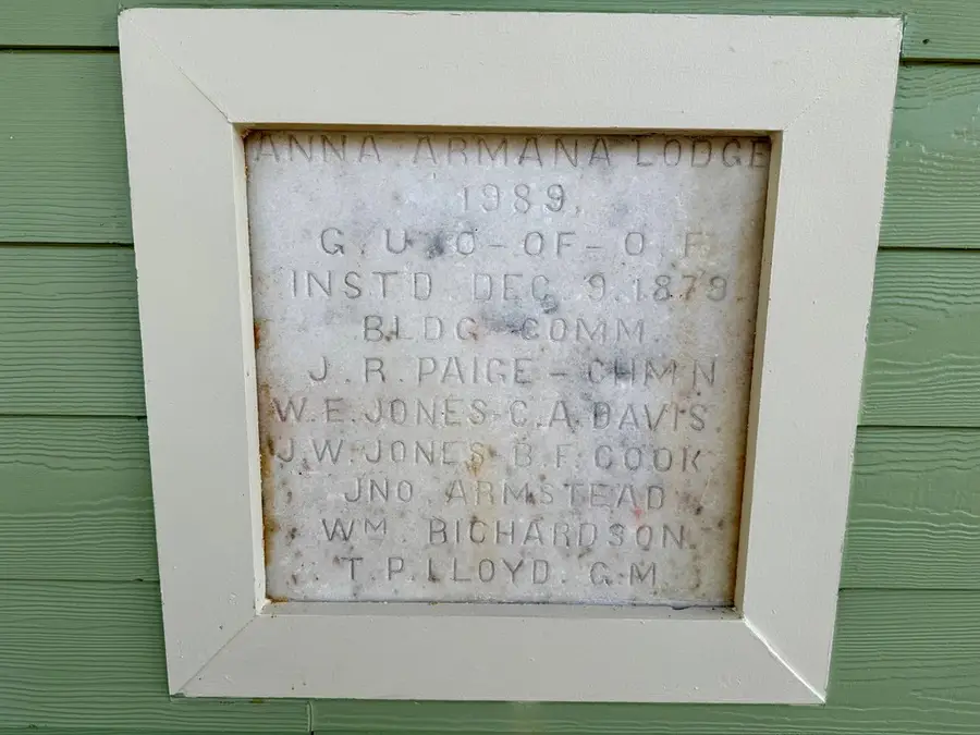 145 6th St, Apalachicola, FL 32320 - #3