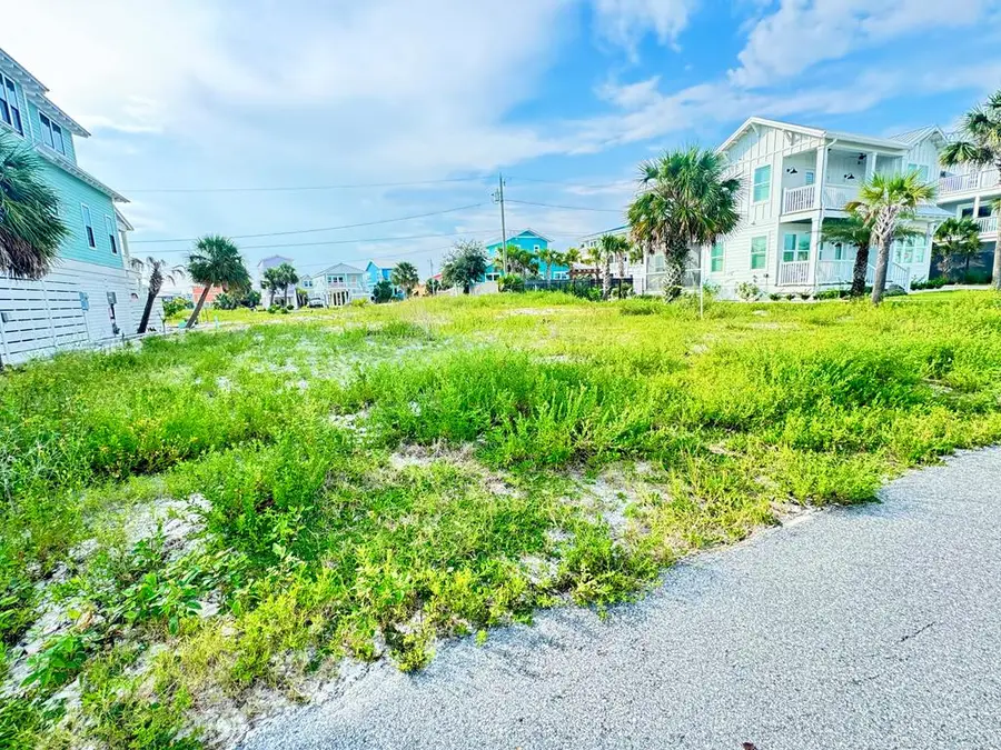104 31st St, Mexico Beach, FL 32456 - #2