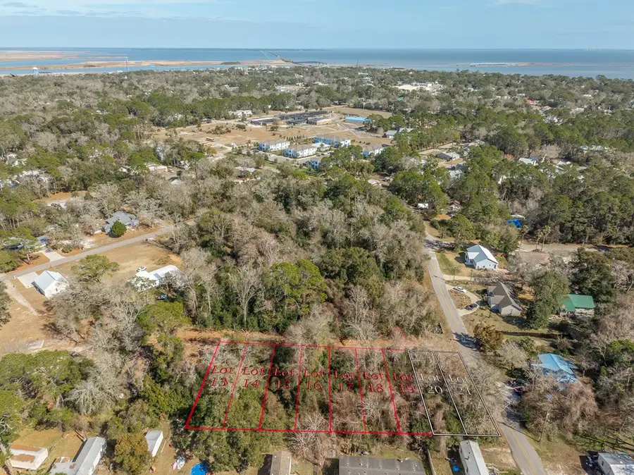 222 23rd Ave, Apalachicola, FL 32320 - #2