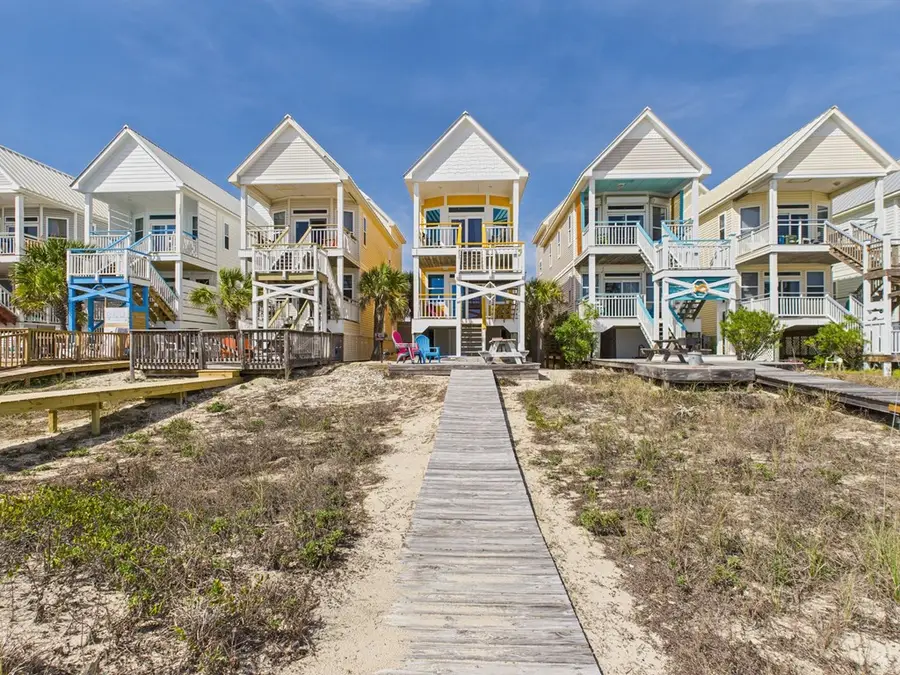 128 E Gorrie Dr, Saint George Island, FL 32328 - #2