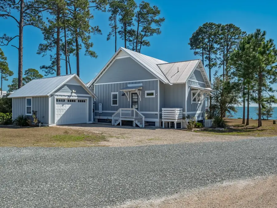 3402 Firefly Cir, Saint Teresa, FL 32358 - #3