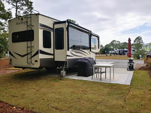 130 Haven Ct, Carrabelle, FL 32322