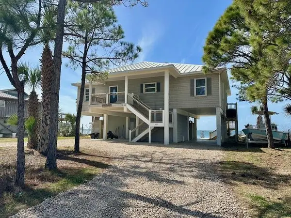 320 Marks St, St. George Island, FL 32328
