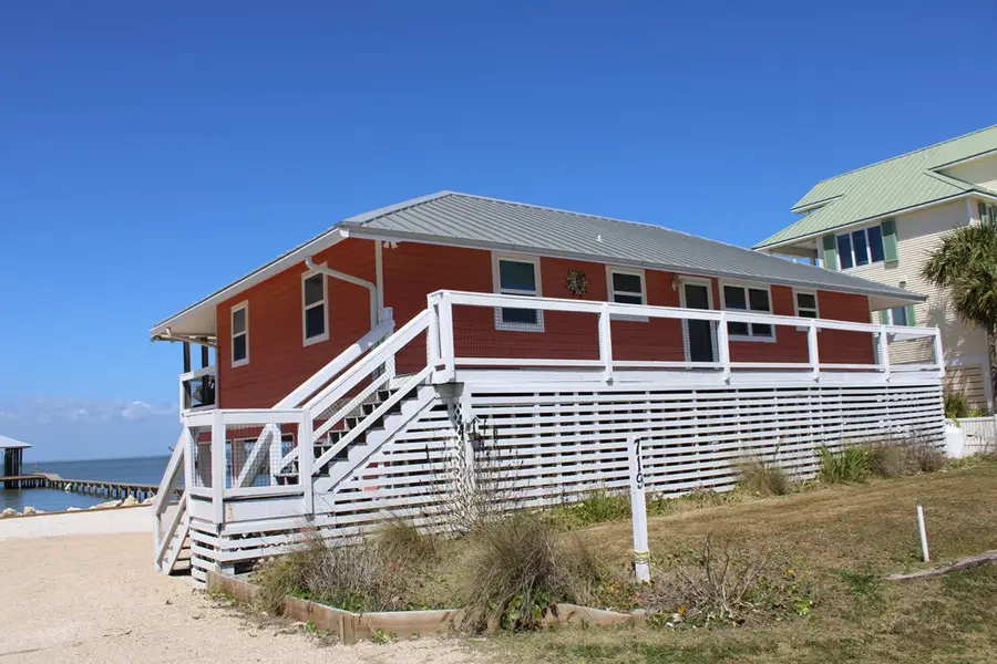 719 Buck St, Saint George Island, FL 32328 - #2
