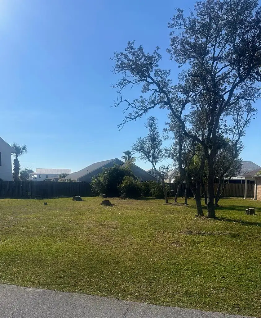 216 Buccaneer Dr, Port Saint Joe, FL 32456 - #1