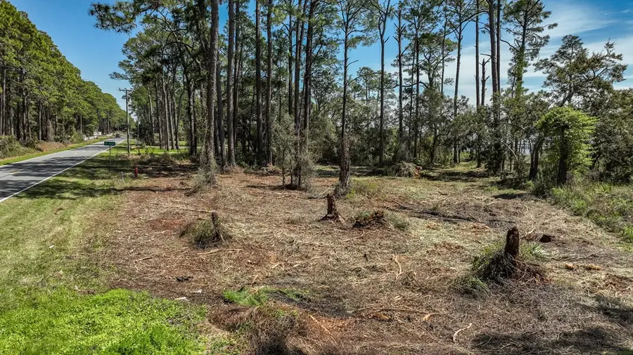 2808 Hwy 98 E, Carrabelle, FL 32322 - #2