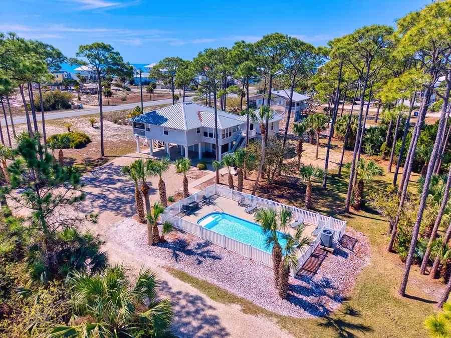 1105 E Gulf Beach Dr, Saint George Island, FL 32328 - #3