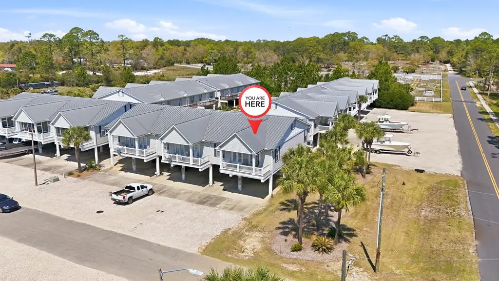 512C Ne Ave A, Carrabelle, FL 32322 - #1