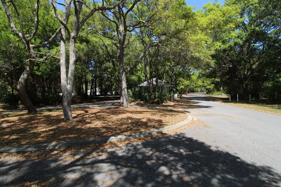 260 Boncycle Land Dr, Eastpoint, FL 32328 - #3