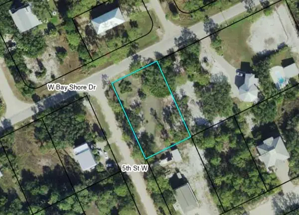 480 W Bay Shore Dr, St. George Island, FL 32328