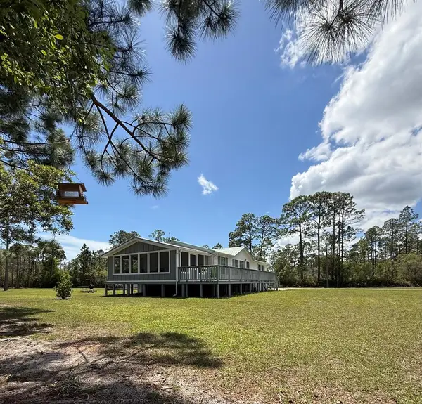 220 Frank Mckamey Way, Carrabelle, FL 32322