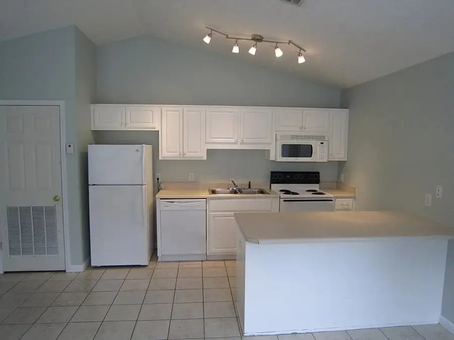 740/742 Jones Homestead Rd, Port Saint Joe, FL 32456 - #3