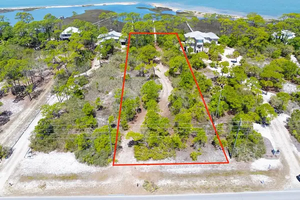 1721 E Gulf Beach Dr, St. George Island, FL 32328