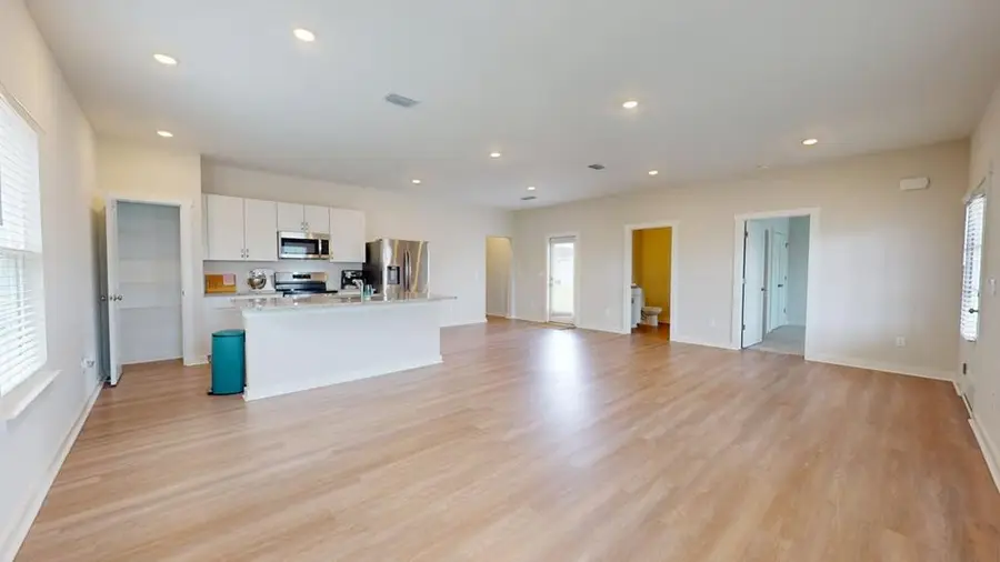 2416 Blue Daze Ave, Panama City, FL 32405 - #3