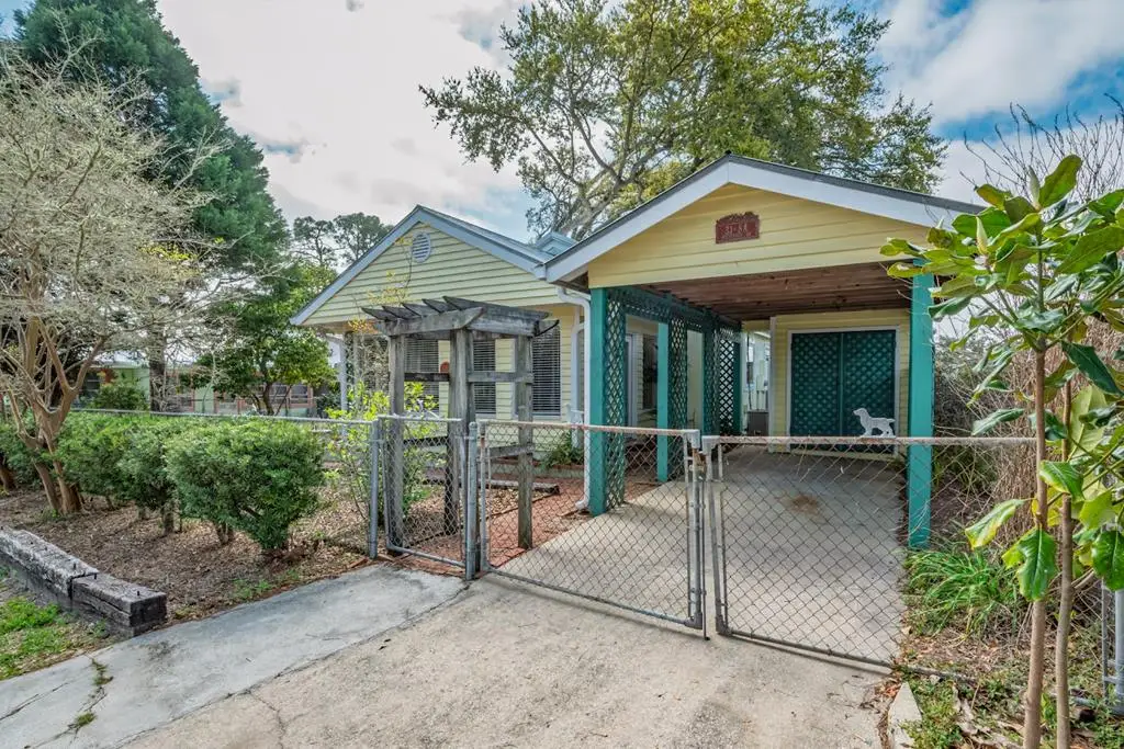 31-8A Heffernan Dr, Lanark Village, FL 32323 - #1