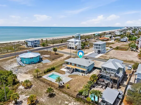 118 Pine St, Port St. Joe, FL 32456