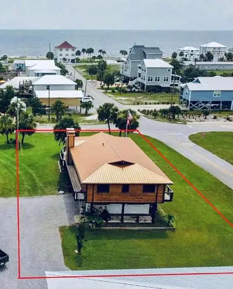 7872 Americus Ave, Port St. Joe, FL 32456
