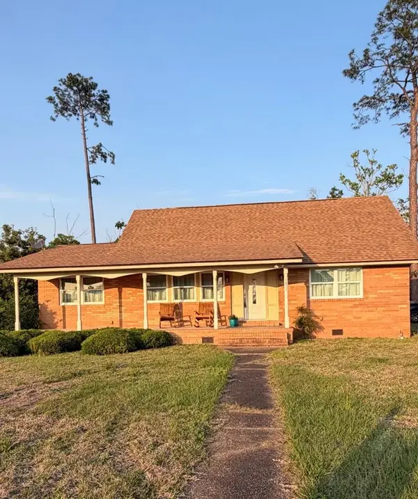 1411 Monument Ave, Port St. Joe, FL 32456