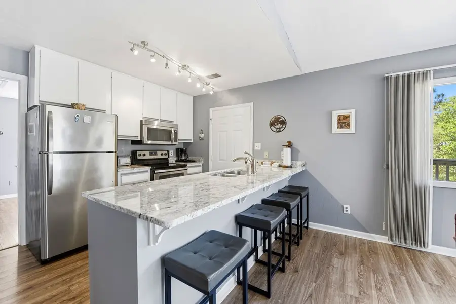 1048 W Bay Shore Dr, Saint George Island, FL 32328 - #3