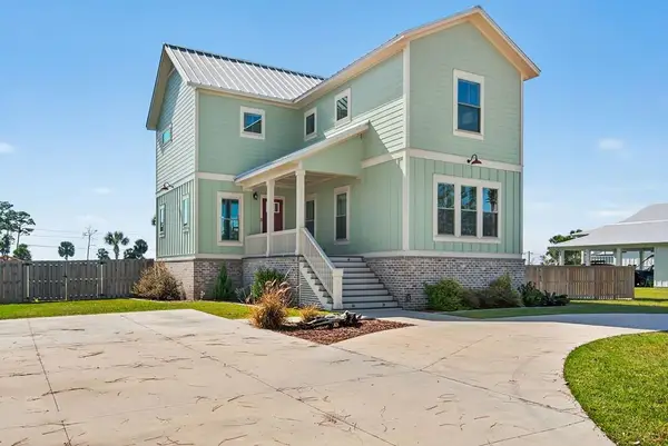 1404 Monument Ave, Port St. Joe, FL 32456