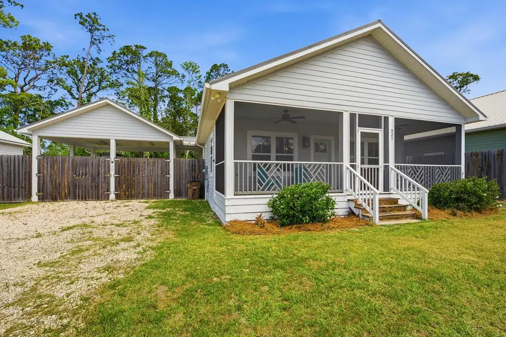 921 20th St, Port Saint Joe, FL 32456 - #1