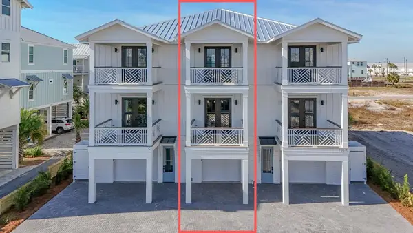 118 40th St #B, Mexico Beach, FL 32456