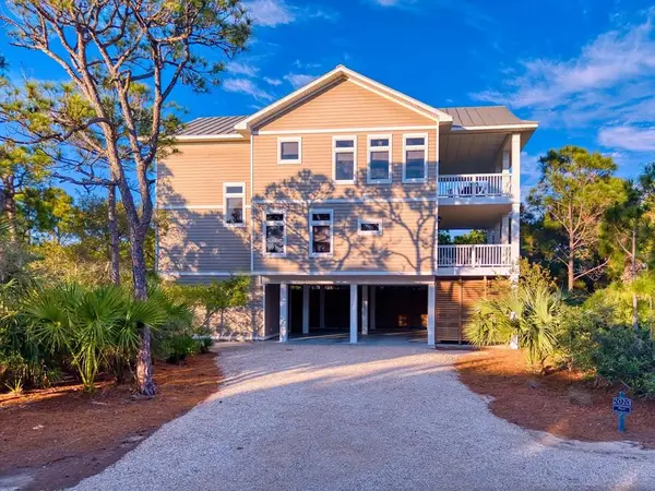 2020 Whelk Way, St. George Island, FL 32328