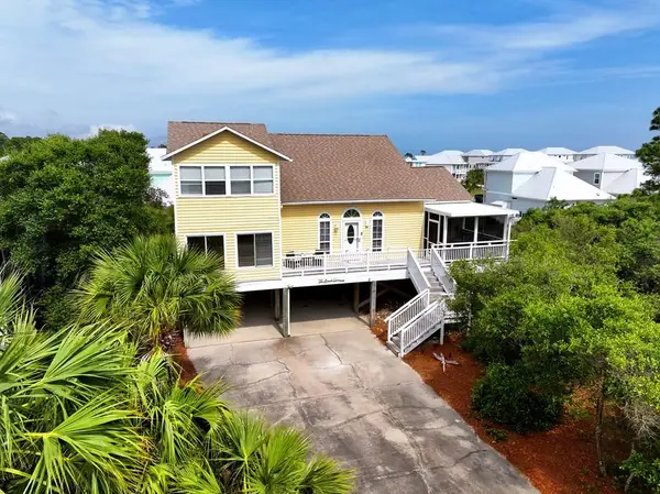 160 Florida Ave, Port St. Joe, FL 32456