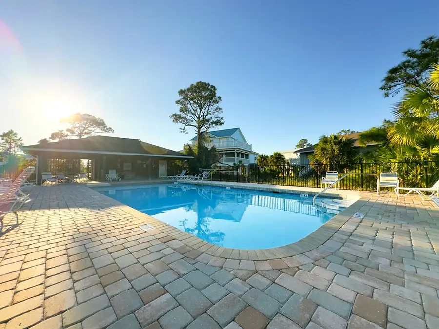 160 Florida Ave, Port Saint Joe, FL 32456 - #3
