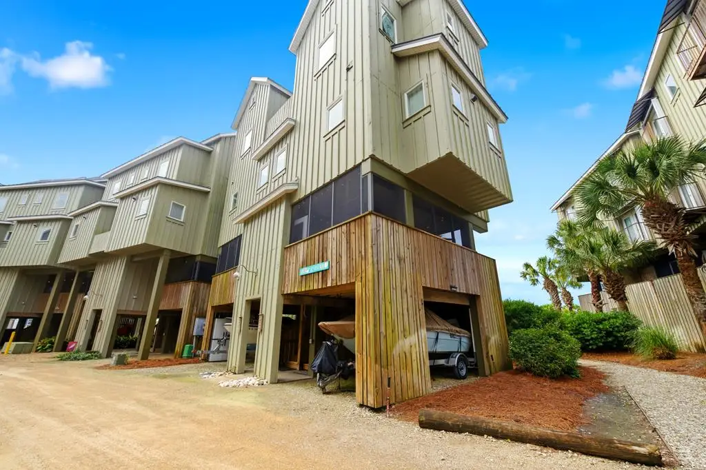 312 Pirates Landing Dr, Carrabelle, FL 32322 - #1