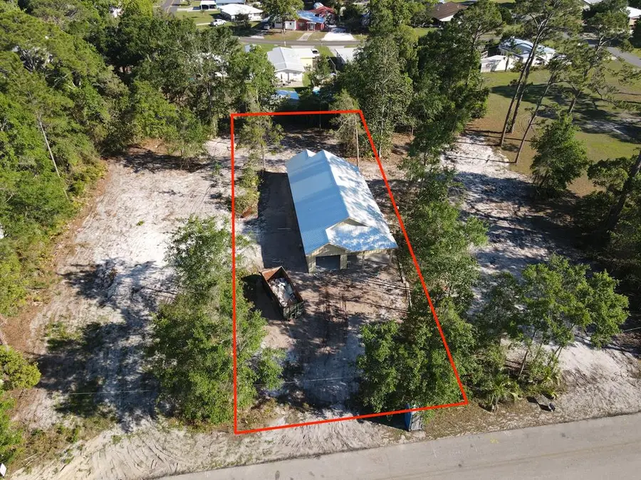 904 16th St, Port Saint Joe, FL 32456 - #2