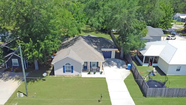 143 Pridgeon Ln, Wewahitchka, FL 32465