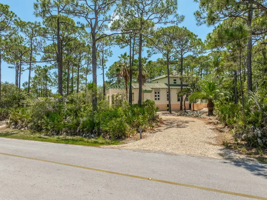 1656 Forsythia Ct, Saint George Island, FL 32328 - #2