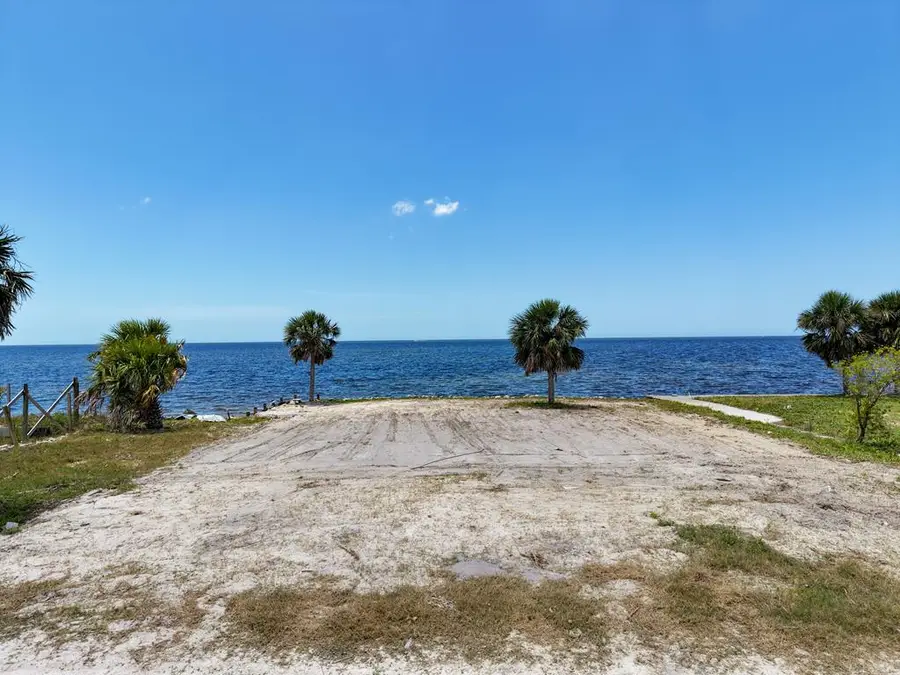22205 Gulf View Dr, Perry, FL 32348 - #3
