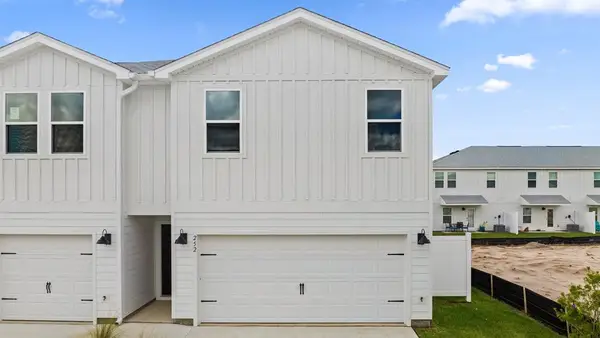 414 Chateau Ln, Port St. Joe, FL 32456
