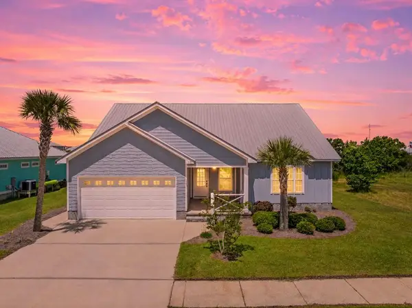 115 St Frances St, Mexico Beach, FL 32456