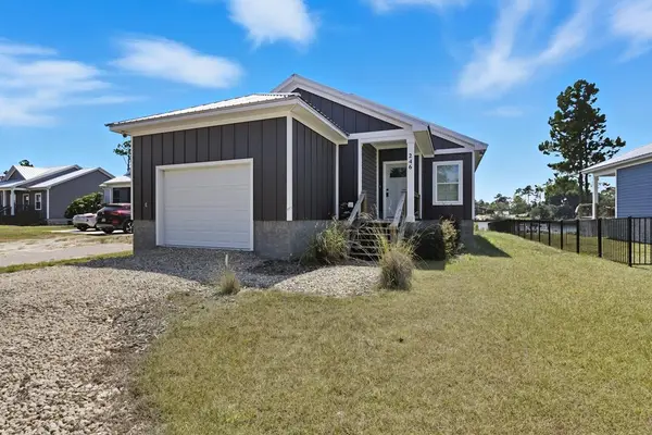 246 Lake Mckissack Ln, Carrabelle, FL 32322