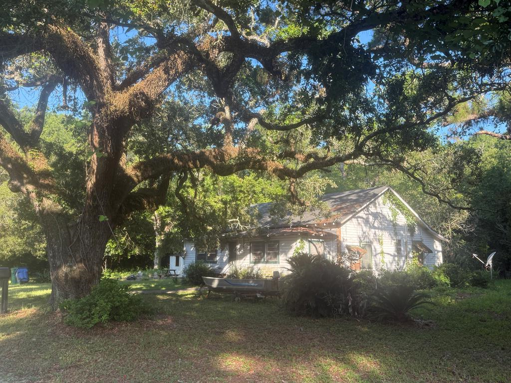 162 Ave L, Apalachicola, FL 32320 - #1