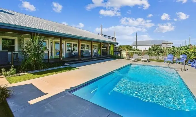 901 W Gorrie Dr, Saint George Island, FL 32328 - #1