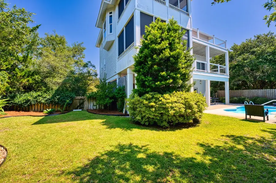 1080 W Gulf Beach Dr, Saint George Island, FL 32328 - #2