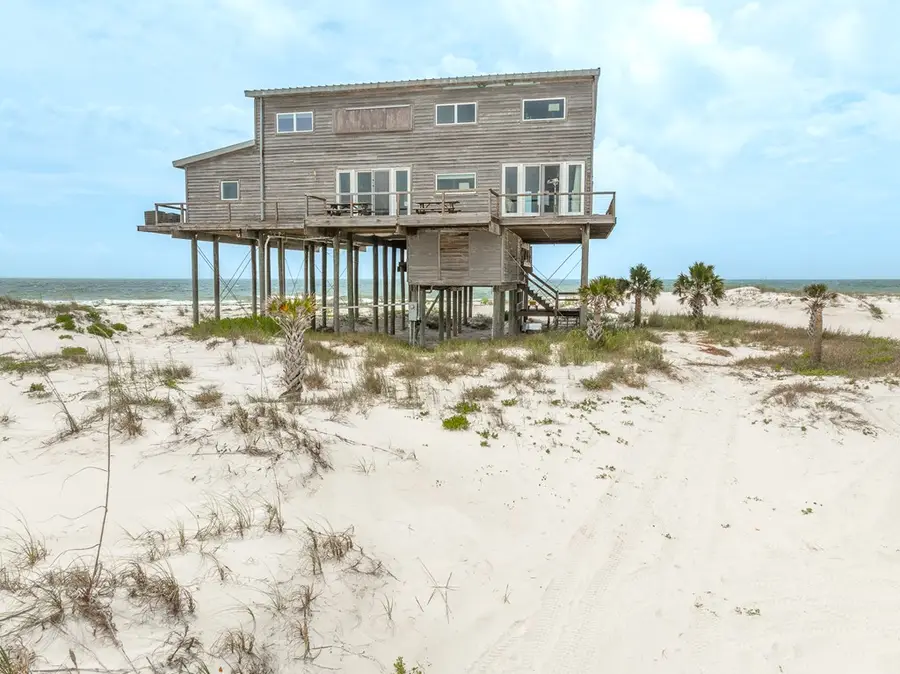 1973 Gulf Shore Dr, Carrabelle, FL 32322 - #2