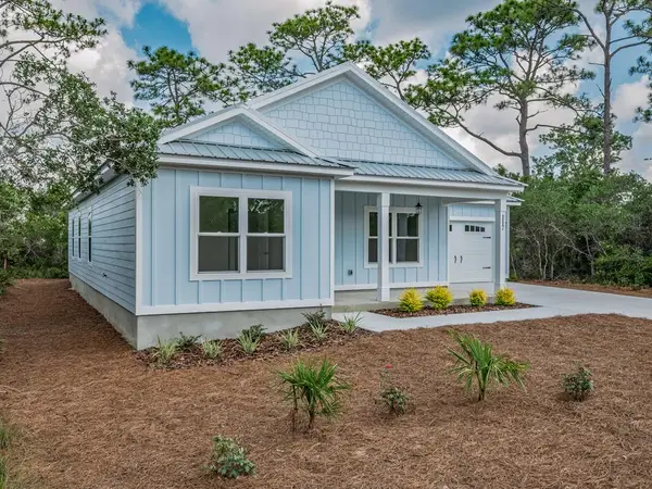 1693 St George's Ct, Eastpoint, FL 32328