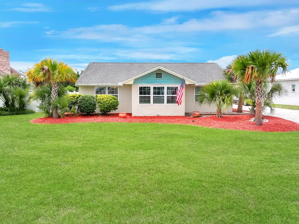 308 Beacon Rd, Port Saint Joe, FL 32456 - #1