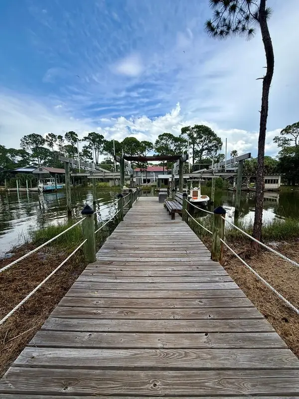 319 E Sawyer St, St. George Island, FL 32328