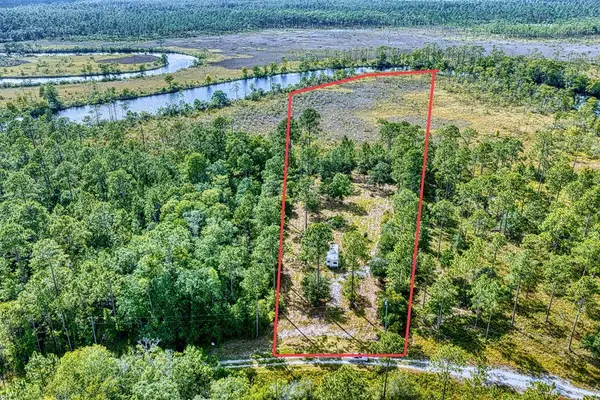 2039 River Bend Plantation Rd #13, Carrabelle, FL 32322