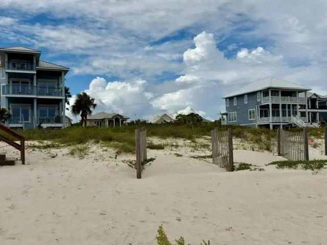 2280 Sailfish Dr, Saint George Island, FL 32328 - #2